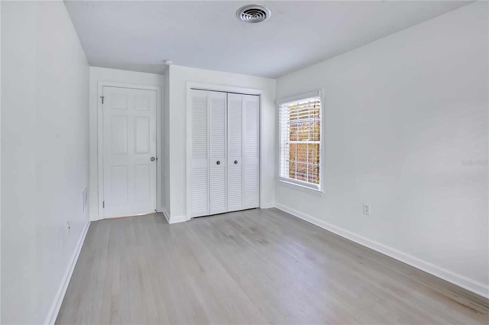 2102 Harrison Ave Property Photo 16