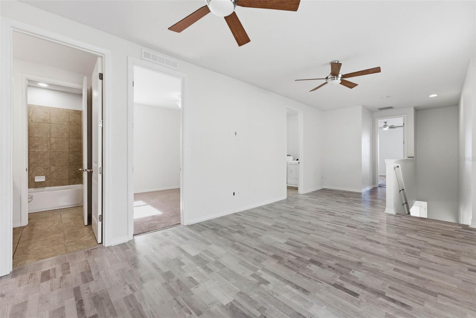 13786 Summer Harbor Ct Property Photo 27