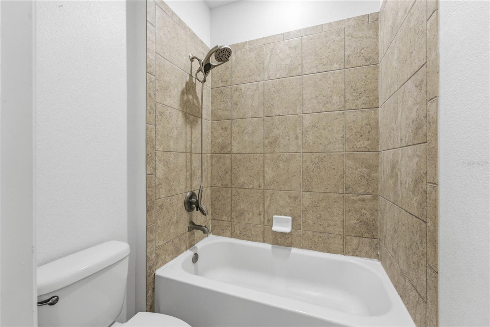 13786 Summer Harbor Ct Property Photo 31