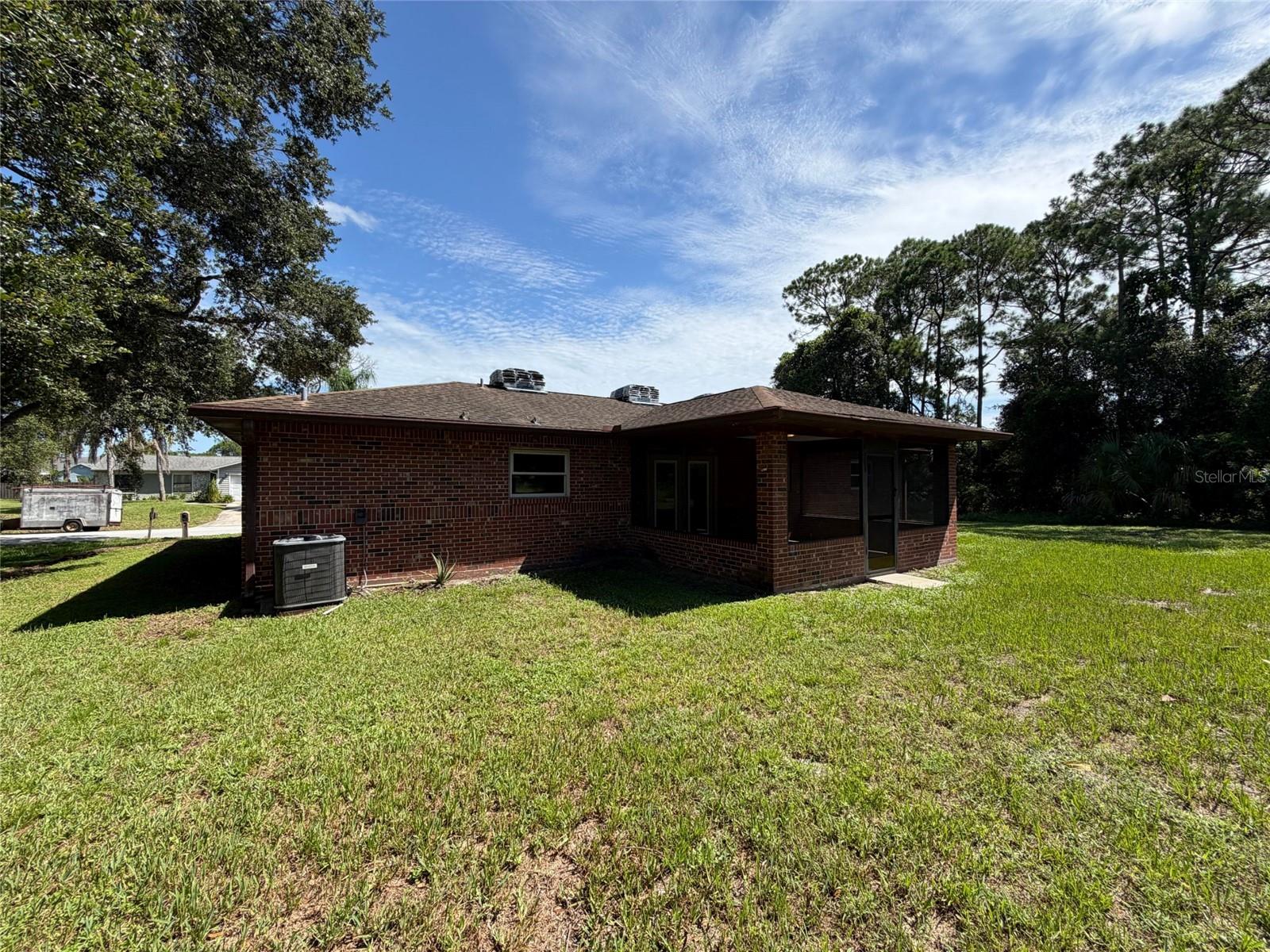 1008 Lynbrook St Nw Property Photo 5