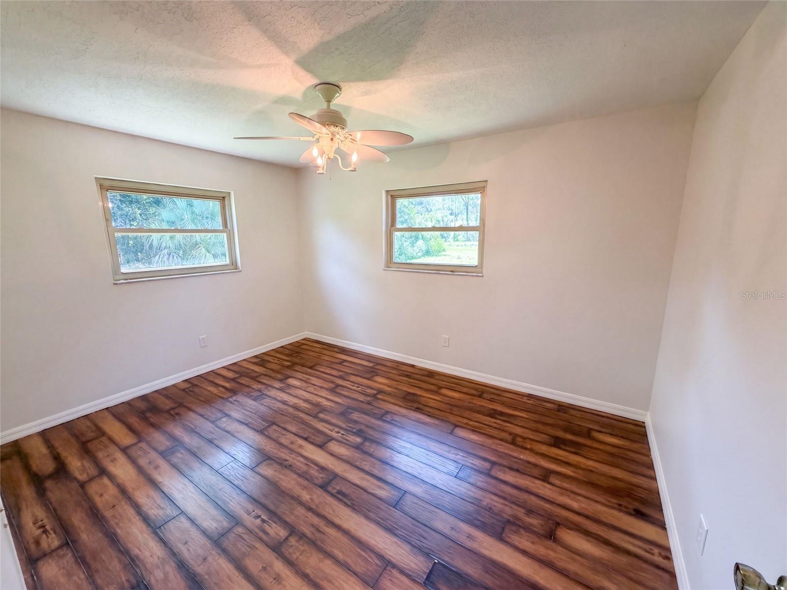 1008 Lynbrook St Nw Property Photo 12