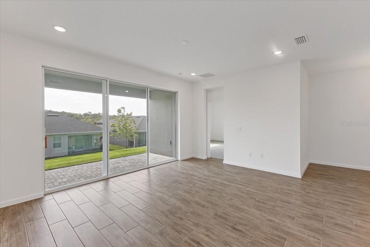2209 Sirena Ln Property Photo 14