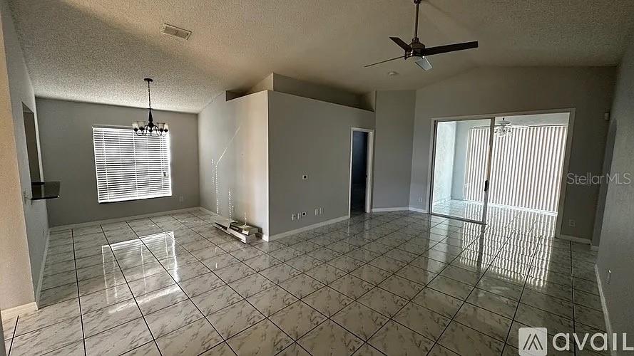 9104 Lake Lotta Cir Property Photo 6