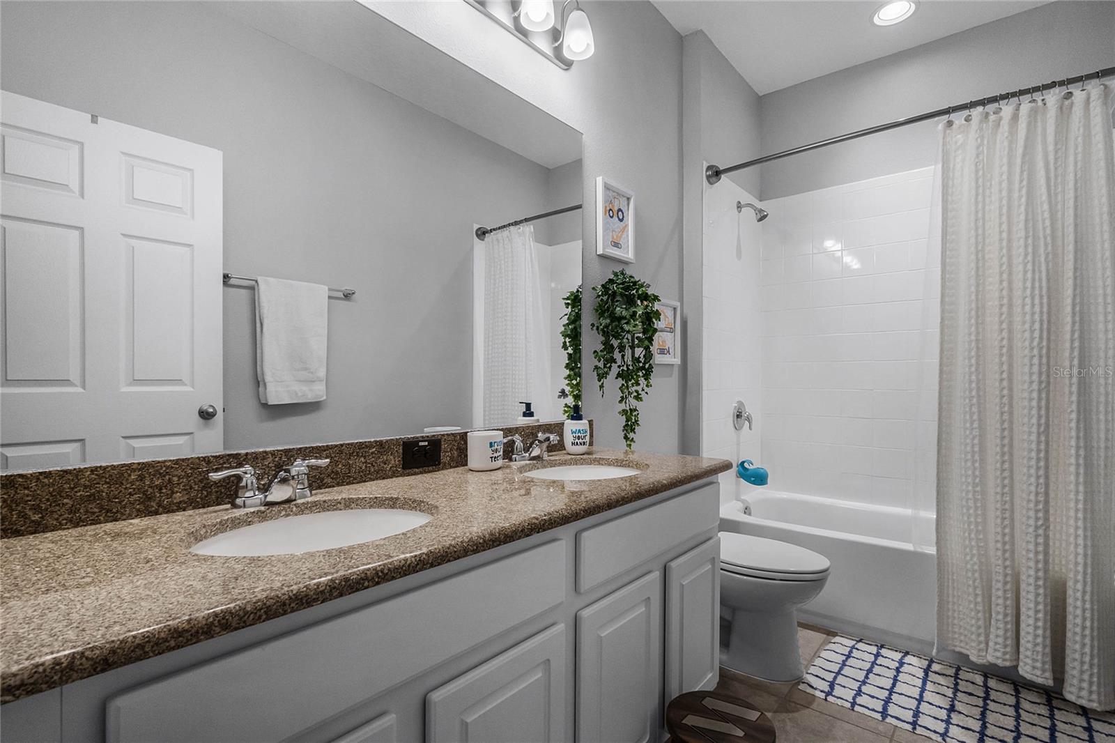 610 Fortanini Cir Property Photo 21
