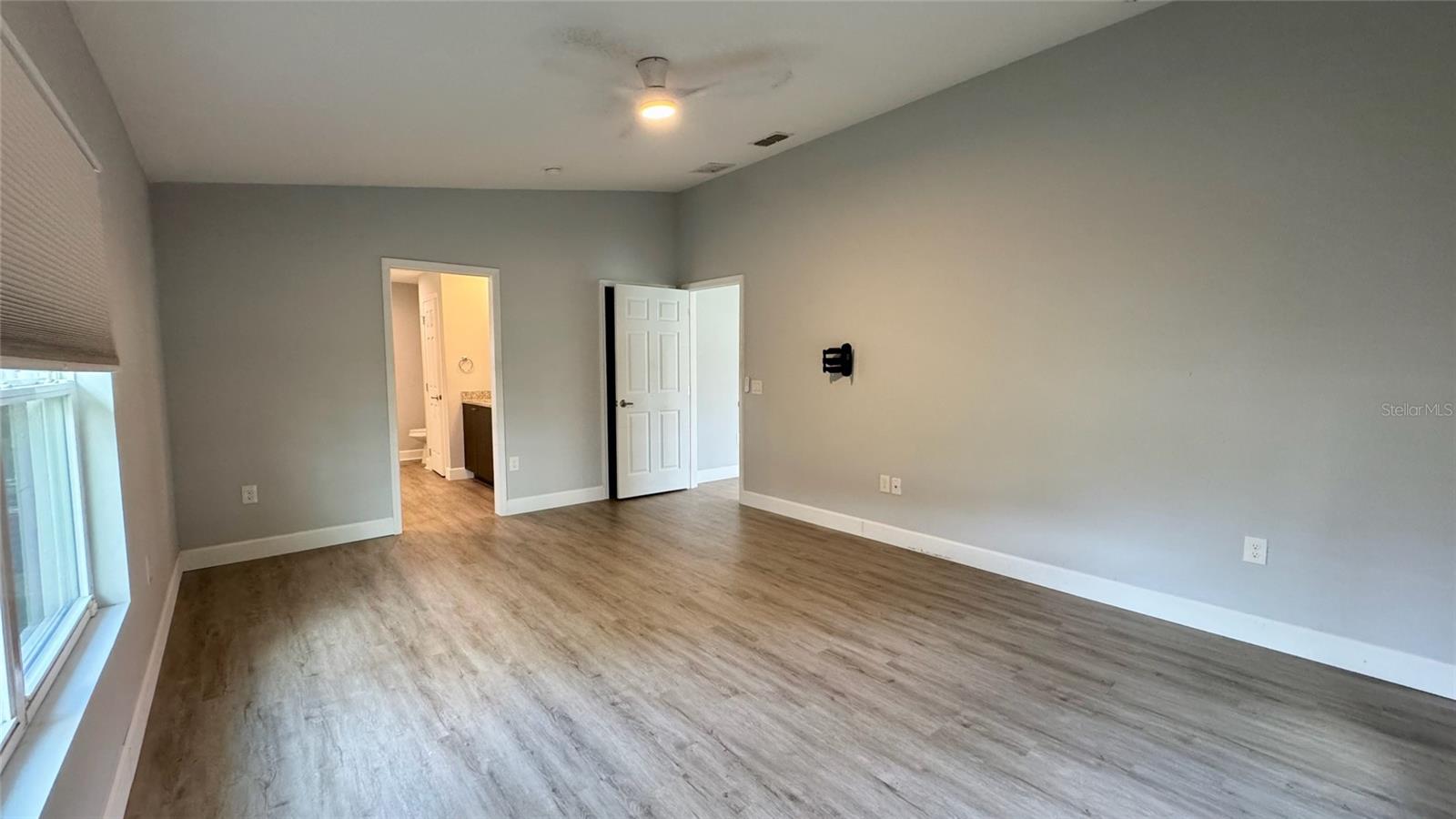 5 N Hart Blvd Property Photo 5