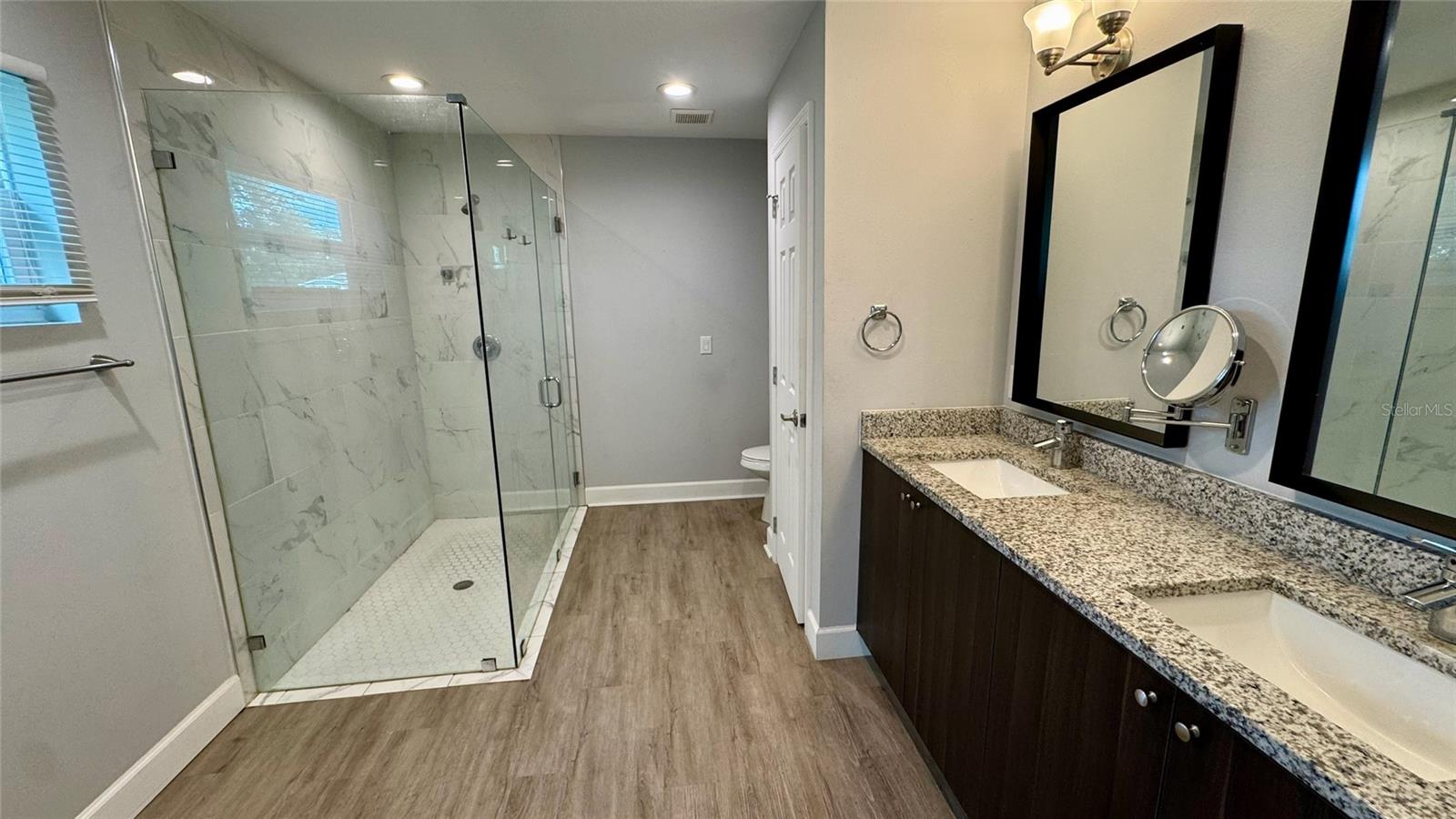 5 N Hart Blvd Property Photo 6