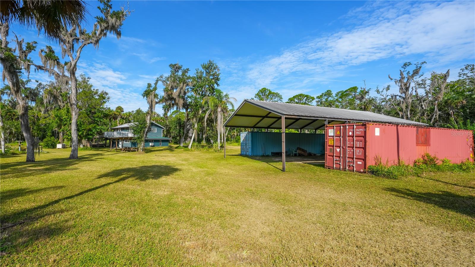 1879 Hideaway Ln Property Photo 8