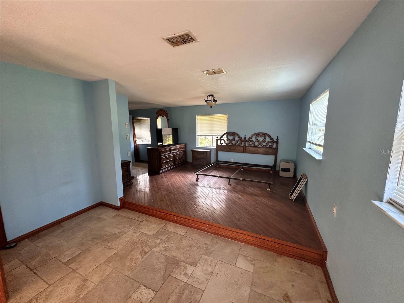 1879 Hideaway Ln Property Photo 17