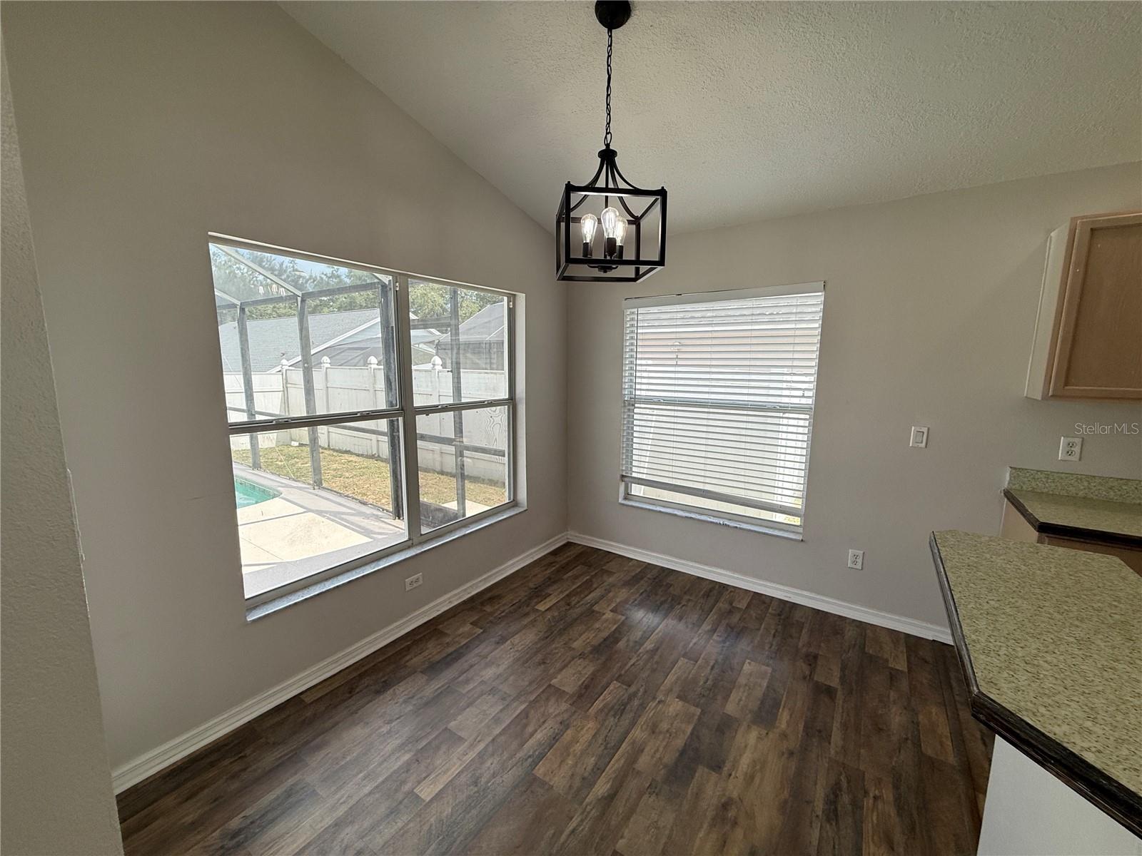 16049 Magnolia Hill St Property Photo 9