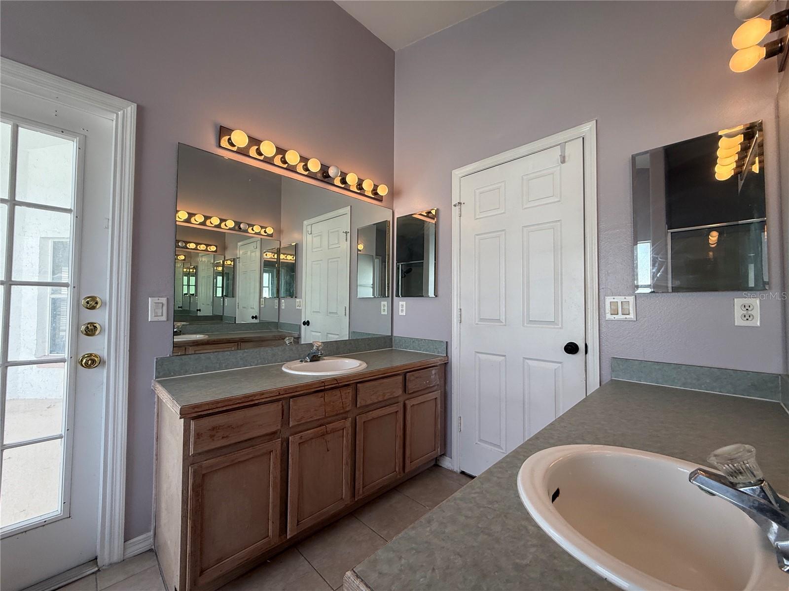 16049 Magnolia Hill St Property Photo 14