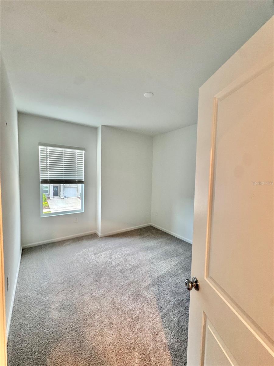 2557 Skyline Loop Property Photo 11