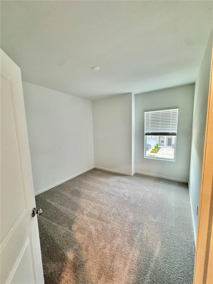 2557 Skyline Loop Property Photo 12