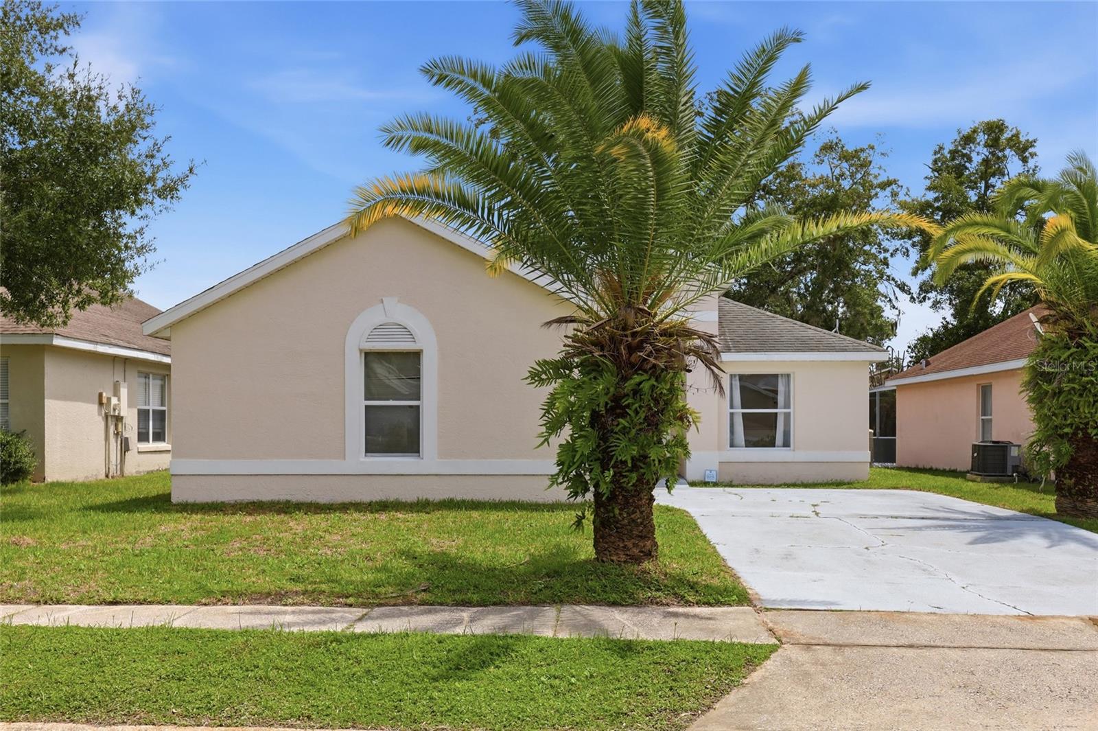 2537 Chatham Cir Property Photo 6