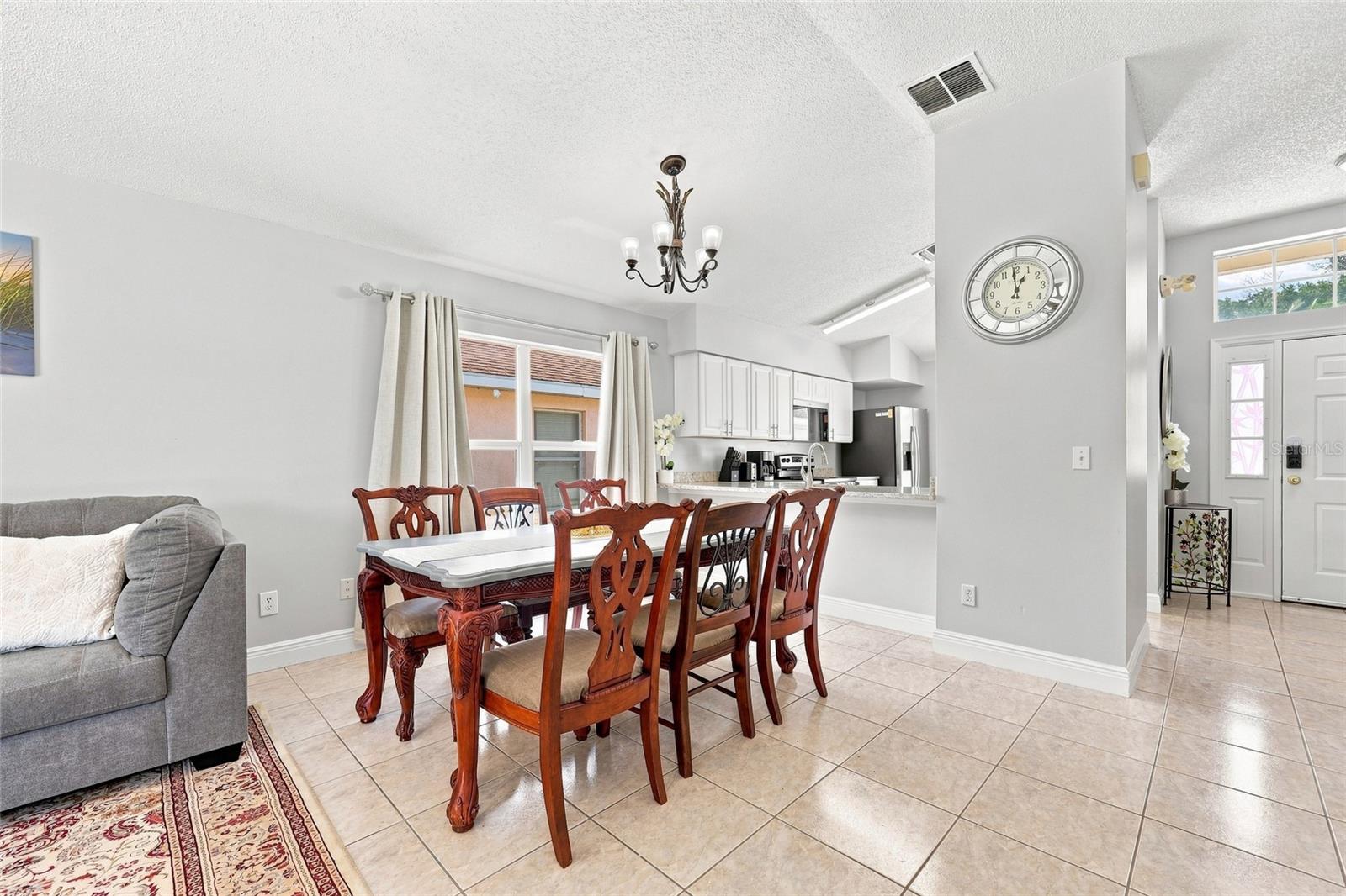 2537 Chatham Cir Property Photo 14