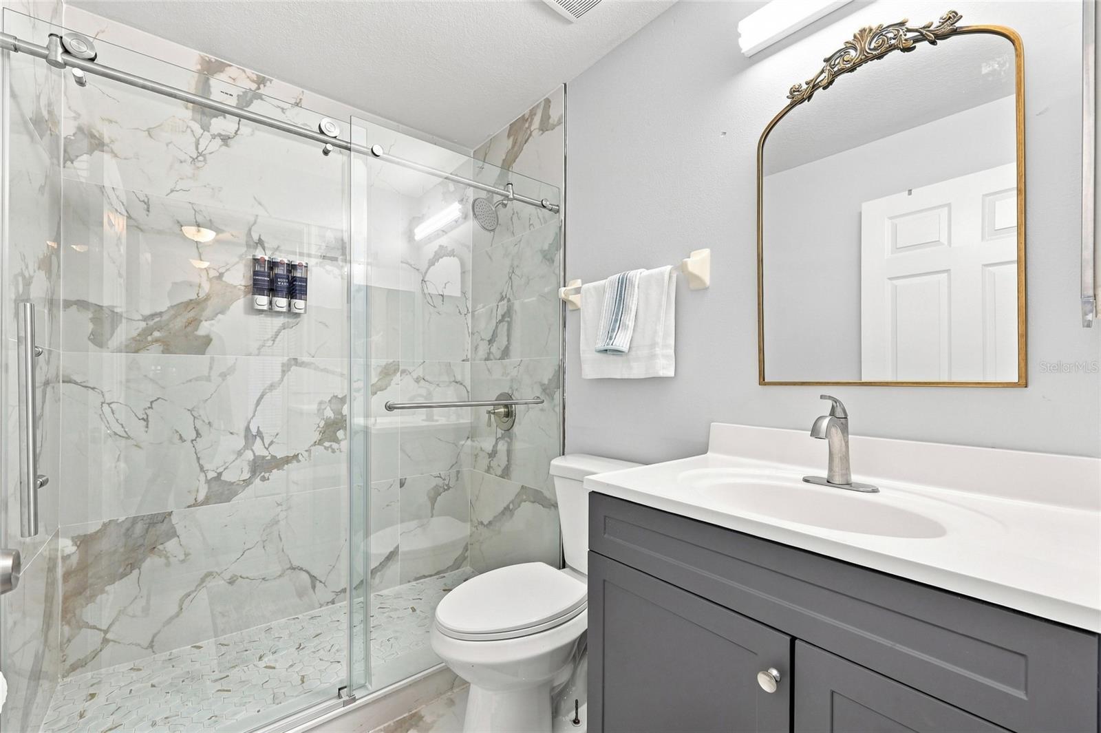 2537 Chatham Cir Property Photo 20