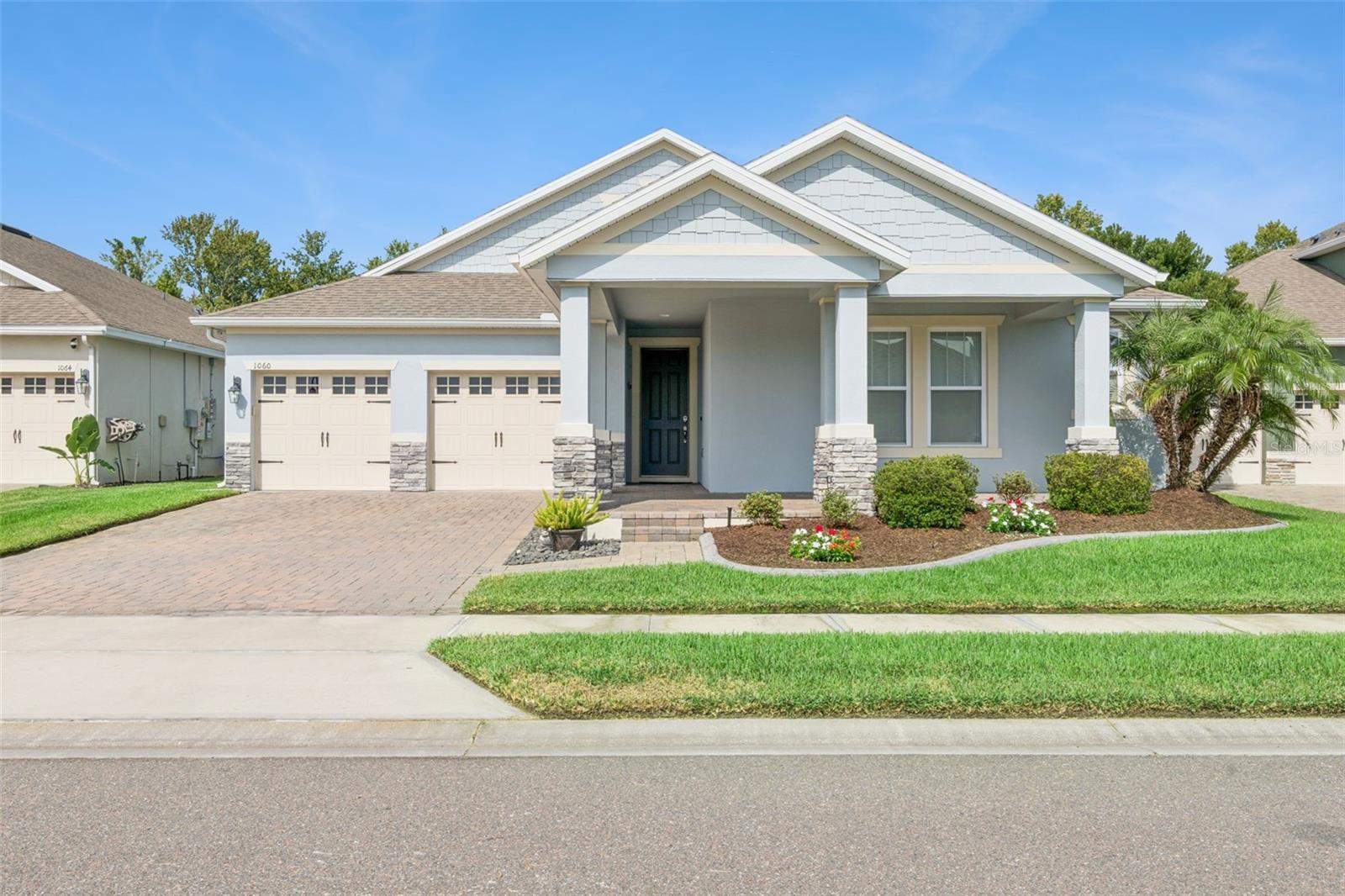 1060 Wood Dale Cir Property Photo 1