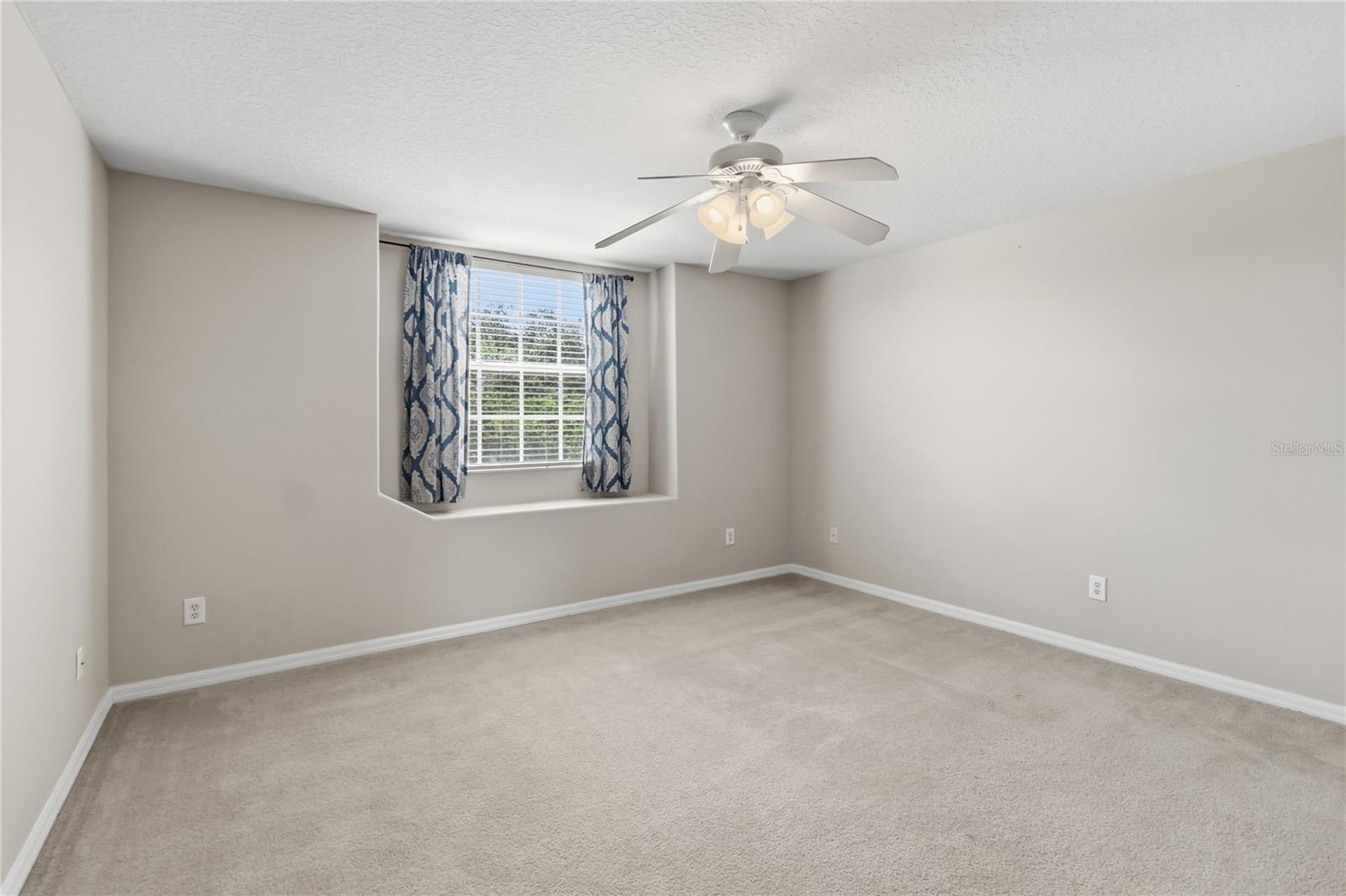6658 Lake Pembroke Pl Property Photo 43