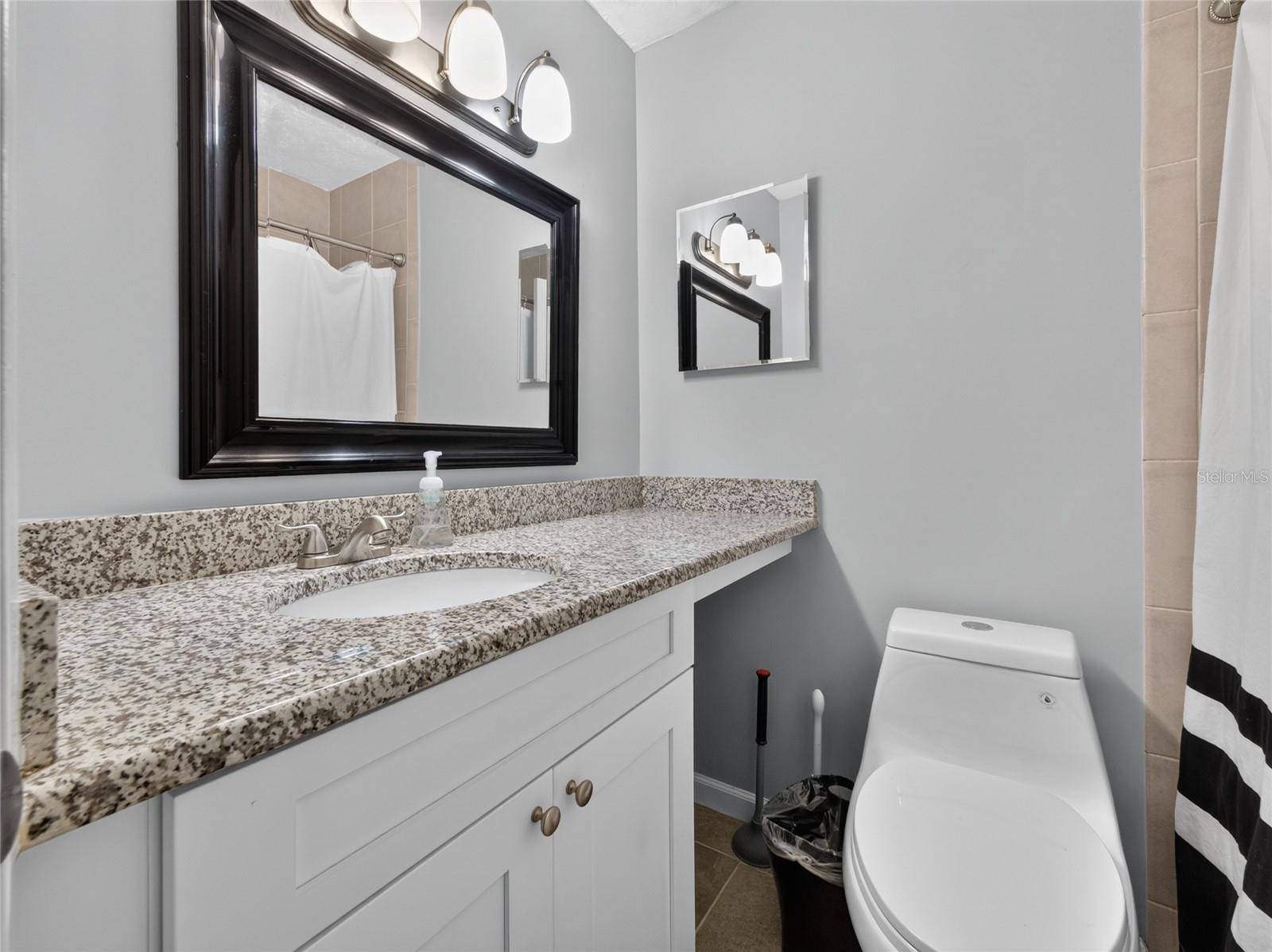 4386 Lake Underhill Rd #d Property Photo 17