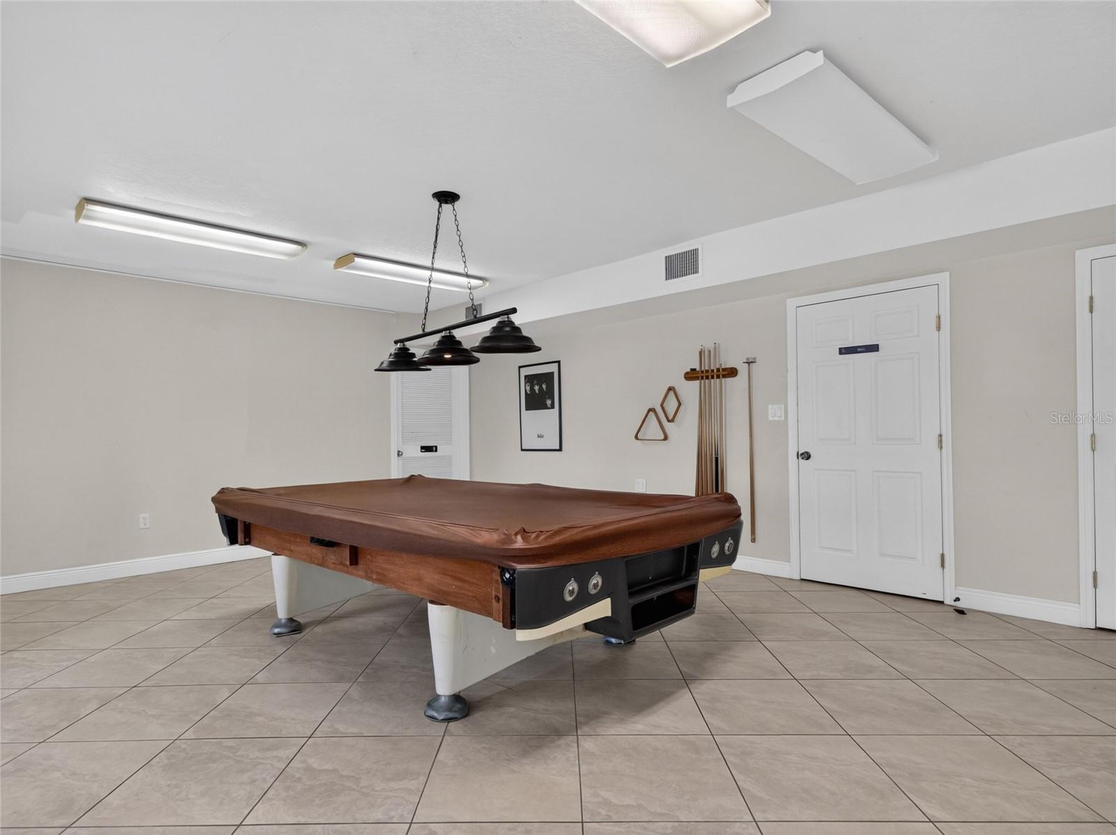 4386 Lake Underhill Rd #d Property Photo 45