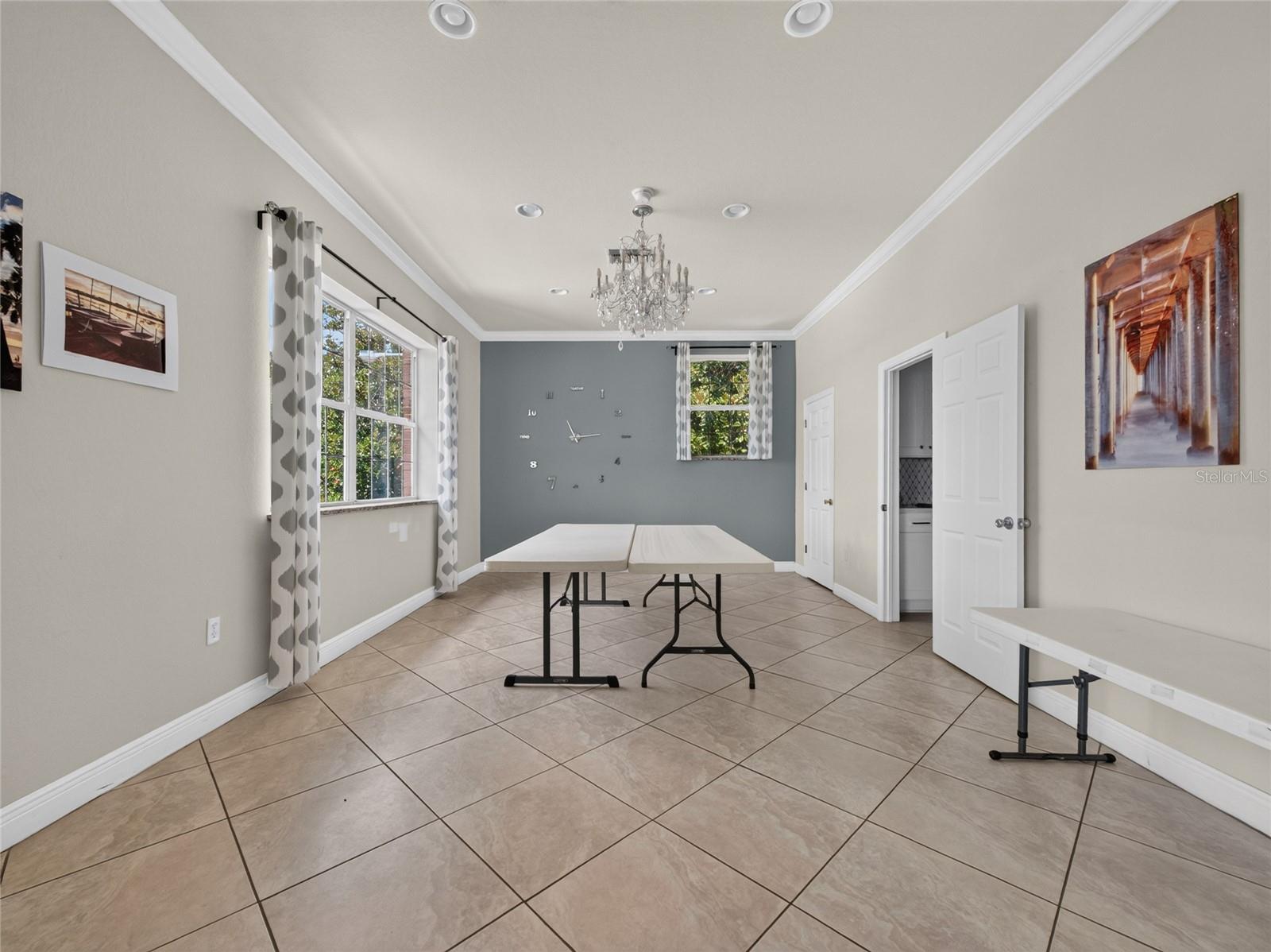 4386 Lake Underhill Rd #d Property Photo 49