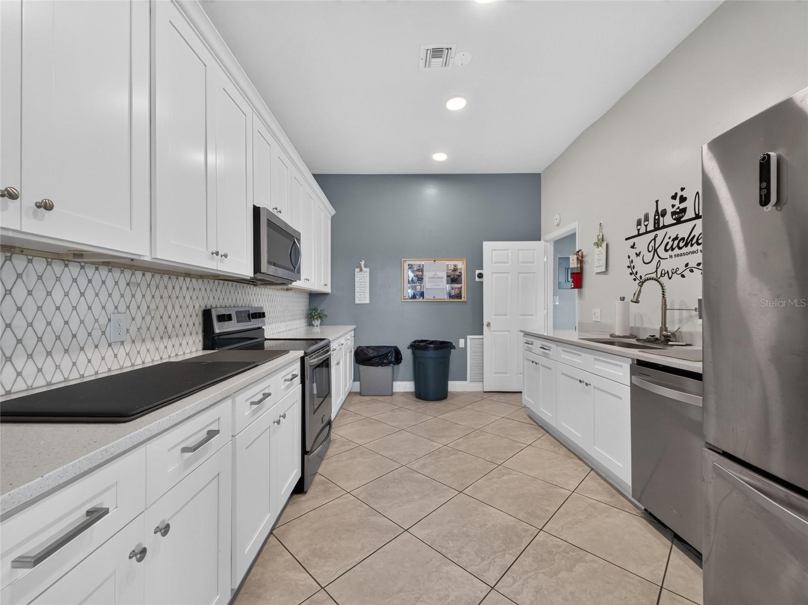 4386 Lake Underhill Rd #d Property Photo 55