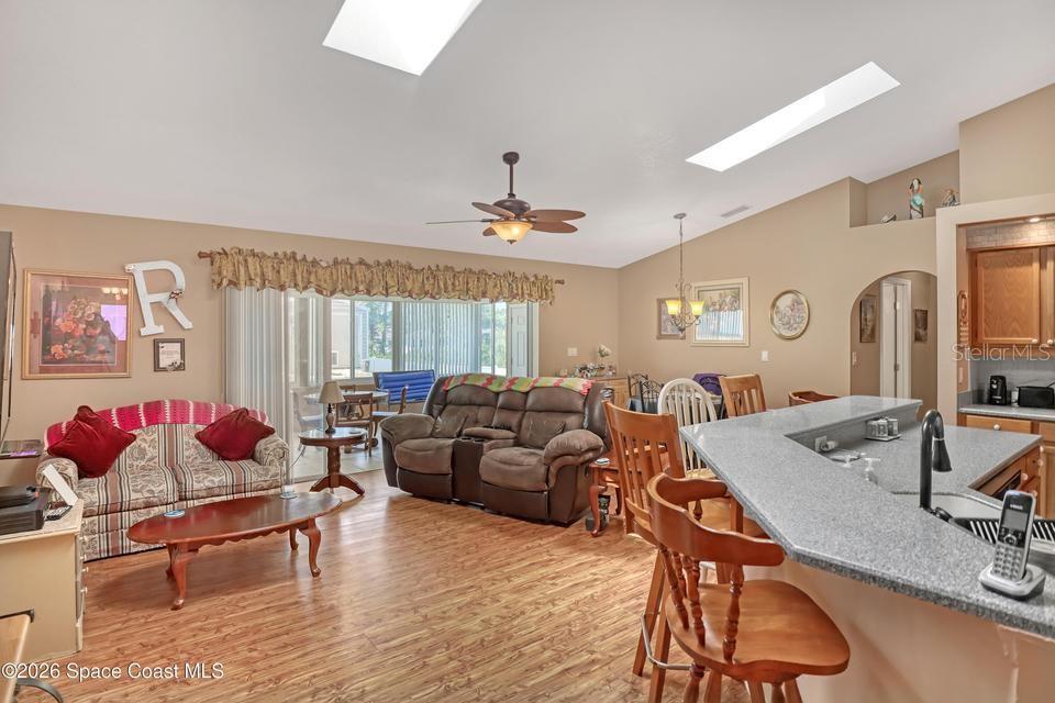 3975 Tangle Dr Property Photo 8