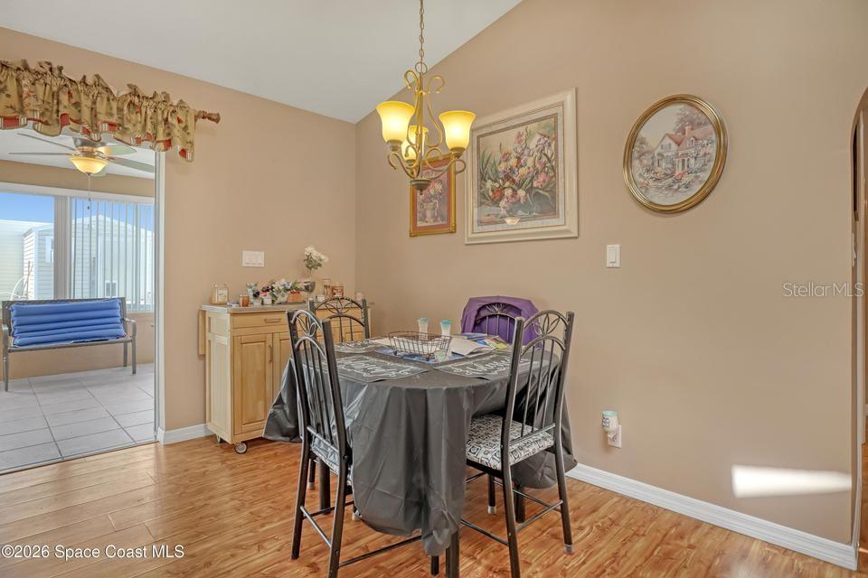 3975 Tangle Dr Property Photo 10