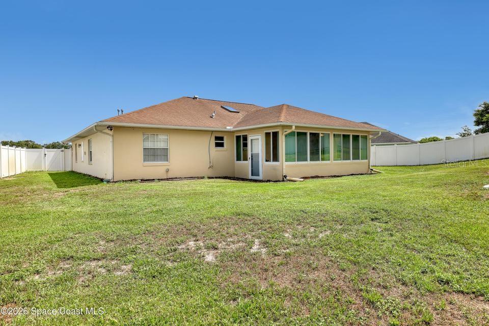 3975 Tangle Dr Property Photo 29