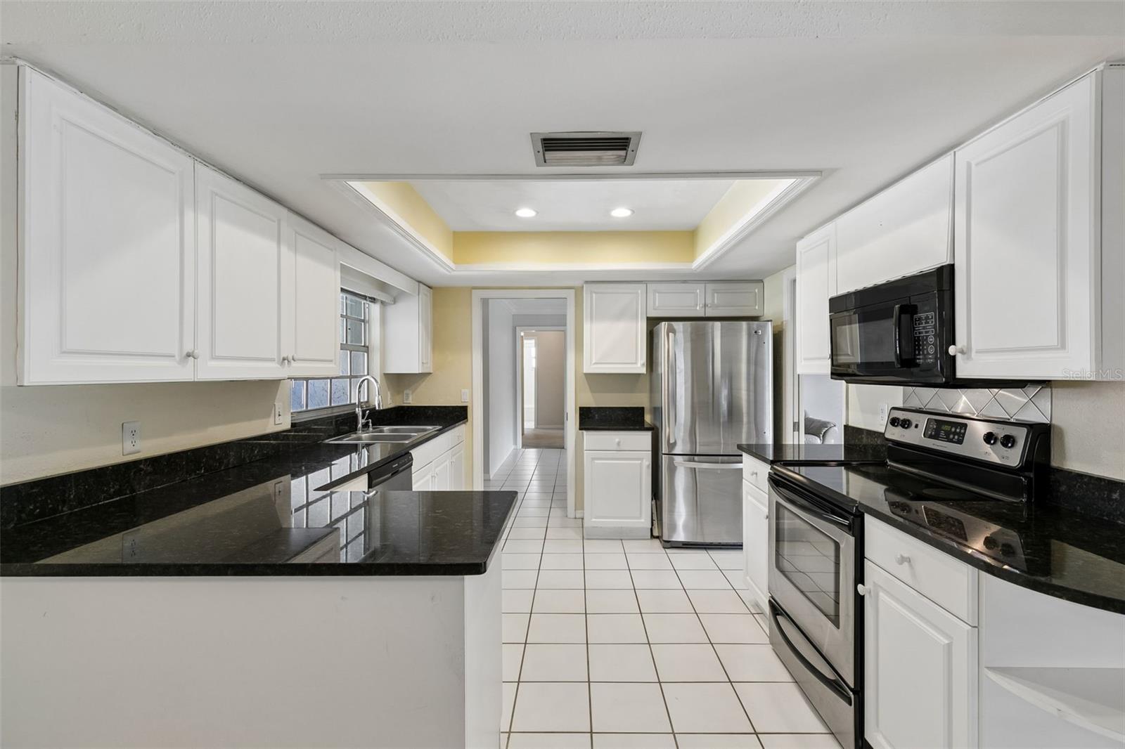 4429 Carolwood St Property Photo 11