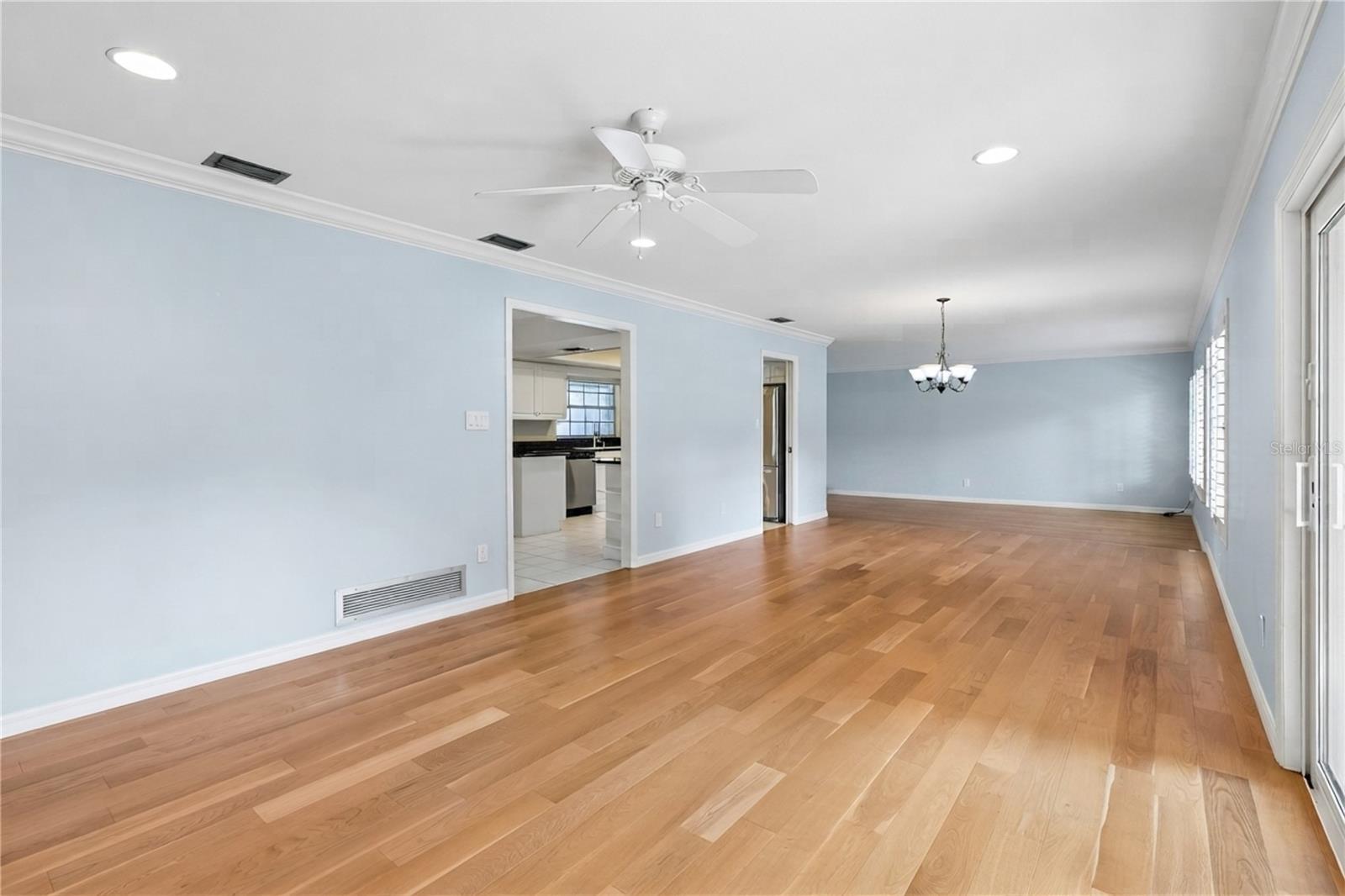 4429 Carolwood St Property Photo 19
