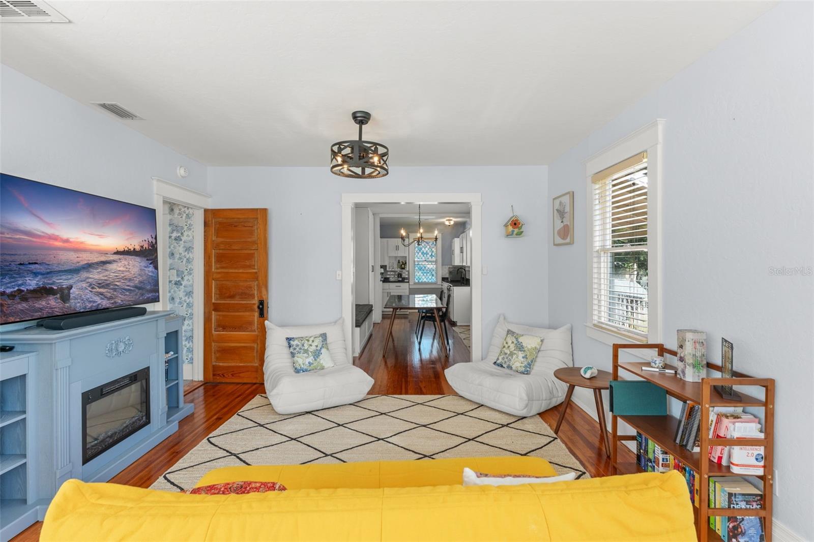 1018 S Elm Ave Property Photo 13