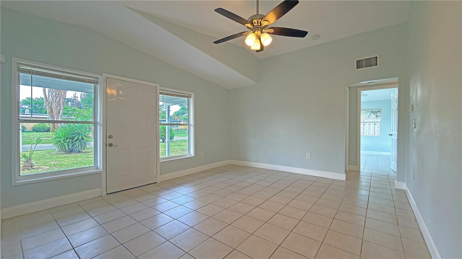 1311 Hillcrest Dr Property Photo 8