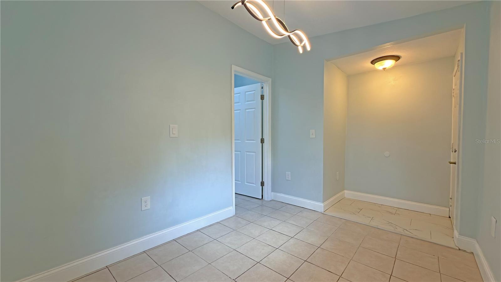 1311 Hillcrest Dr Property Photo 15
