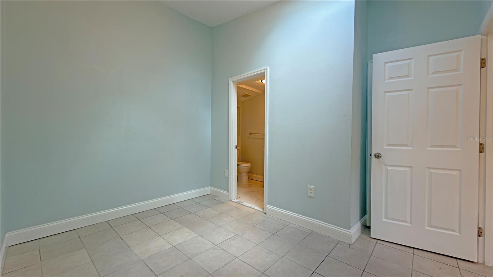 1311 Hillcrest Dr Property Photo 16