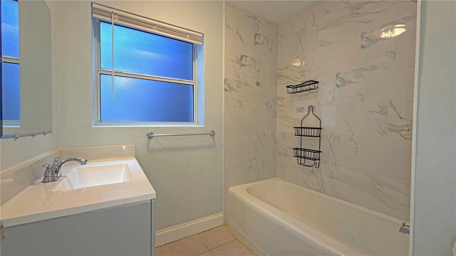 1311 Hillcrest Dr Property Photo 23