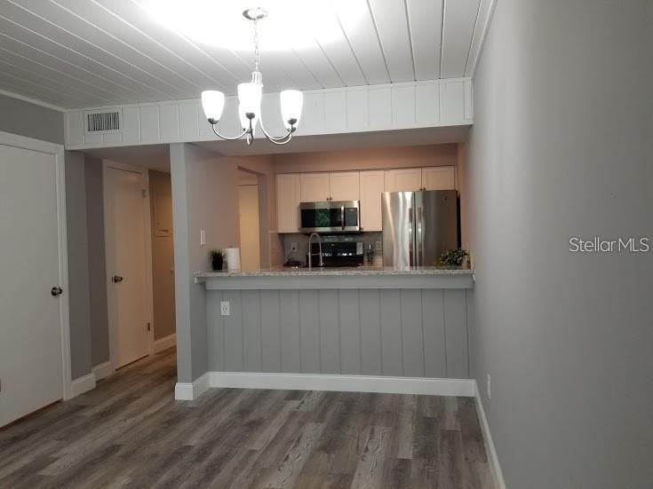 5101 Eaglesmere Dr #b03 Property Photo 8