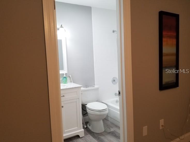 5101 Eaglesmere Dr #b03 Property Photo 15