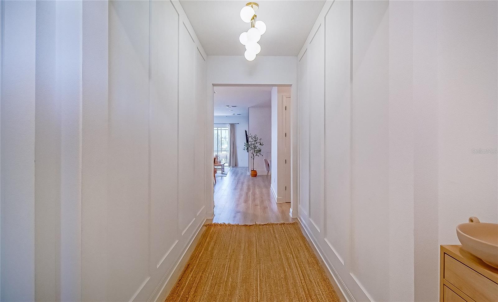 6327 Trailblaze Bnd Property Photo 5