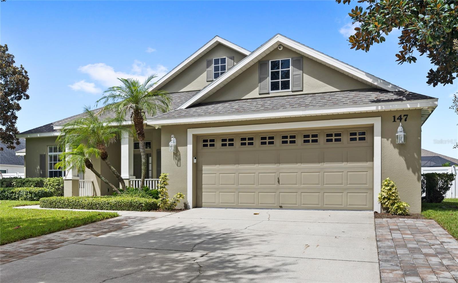 147 Costa Loop Property Photo 2