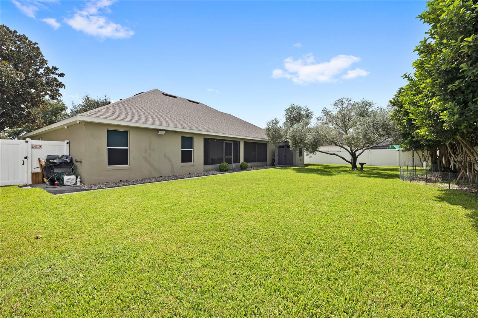 147 Costa Loop Property Photo 28