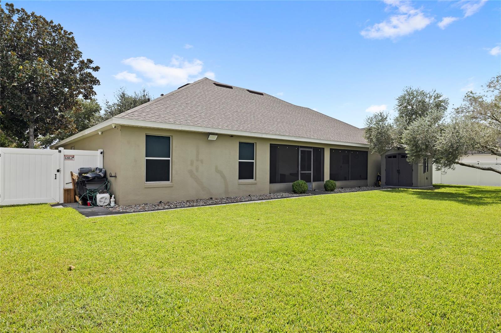 147 Costa Loop Property Photo 29