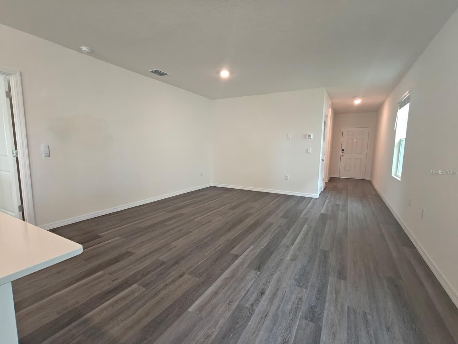 5266 Scrub Mint Ln Property Photo 5