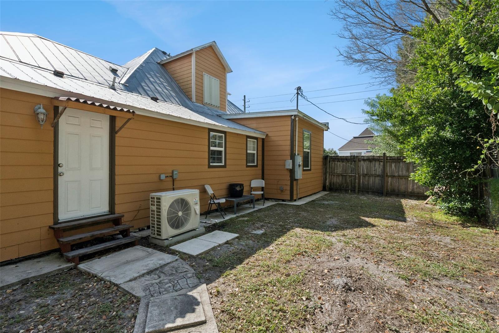 1024 Vermont Ave Property Photo 20