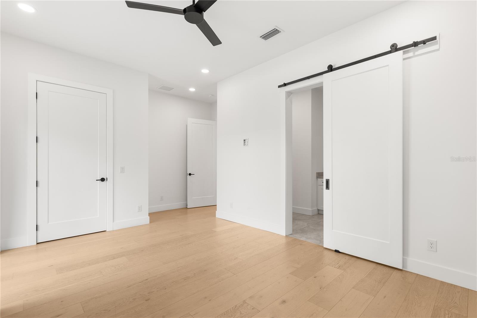 930 East Blvd Property Photo 36