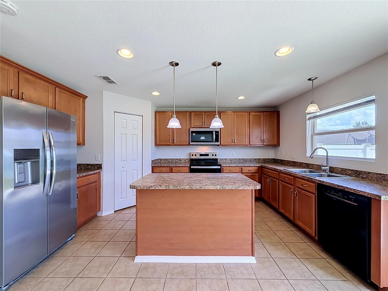 12944 Boggy Pointe Dr Property Photo 19