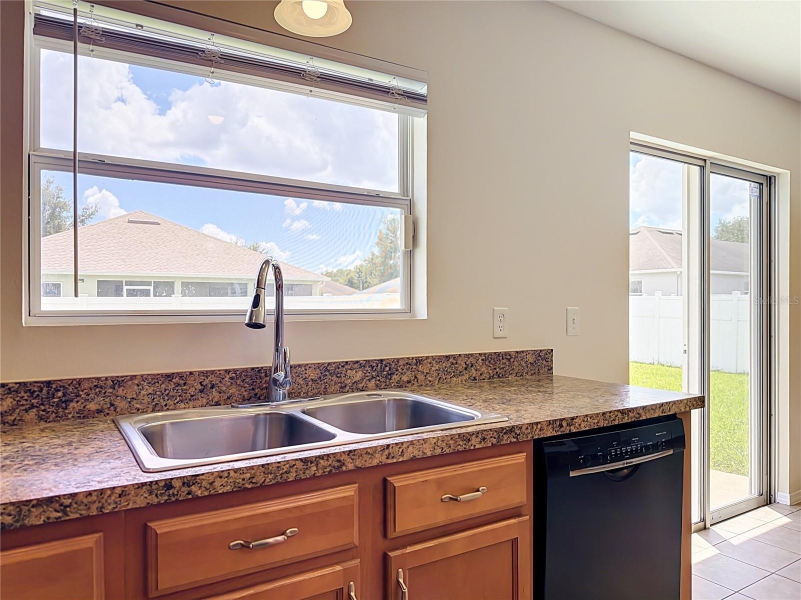 12944 Boggy Pointe Dr Property Photo 21