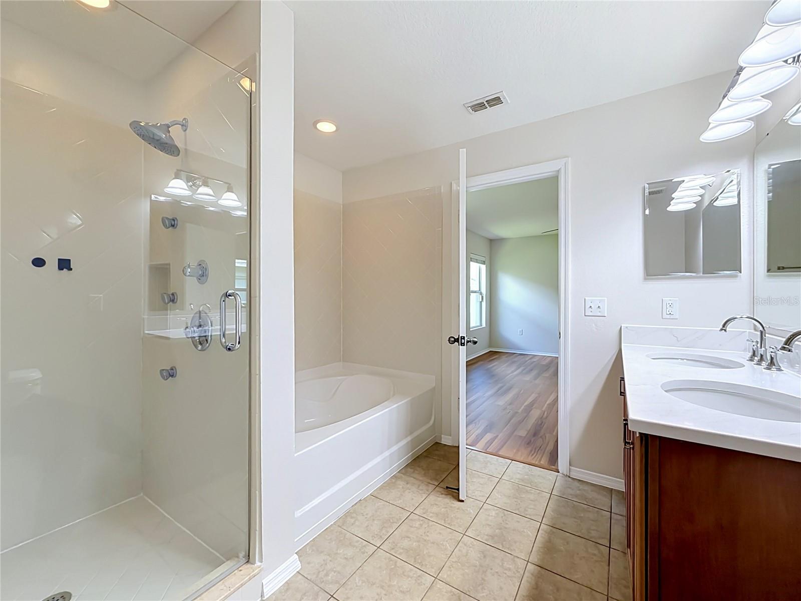 12944 Boggy Pointe Dr Property Photo 31
