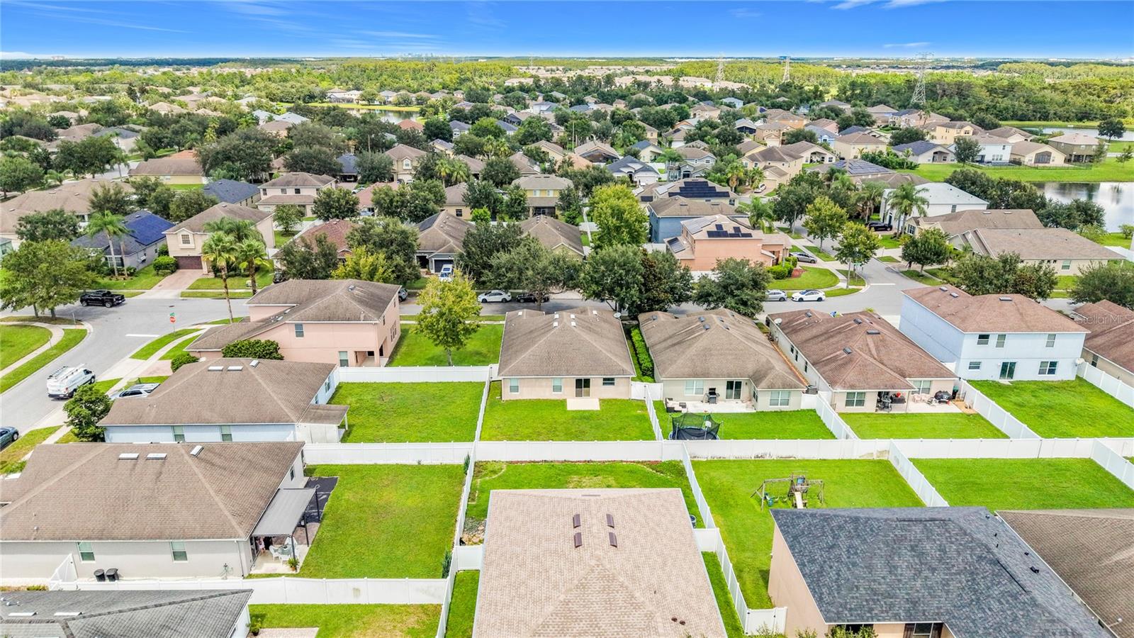 12944 Boggy Pointe Dr Property Photo 49