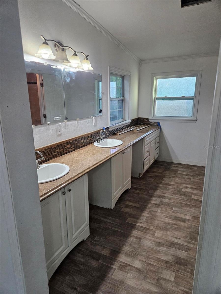 3050 Cr 418 Property Photo 4