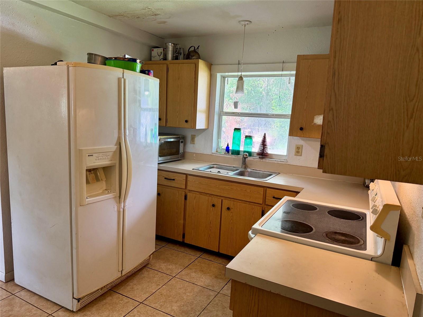 2900 Sanka Dr Property Photo 6